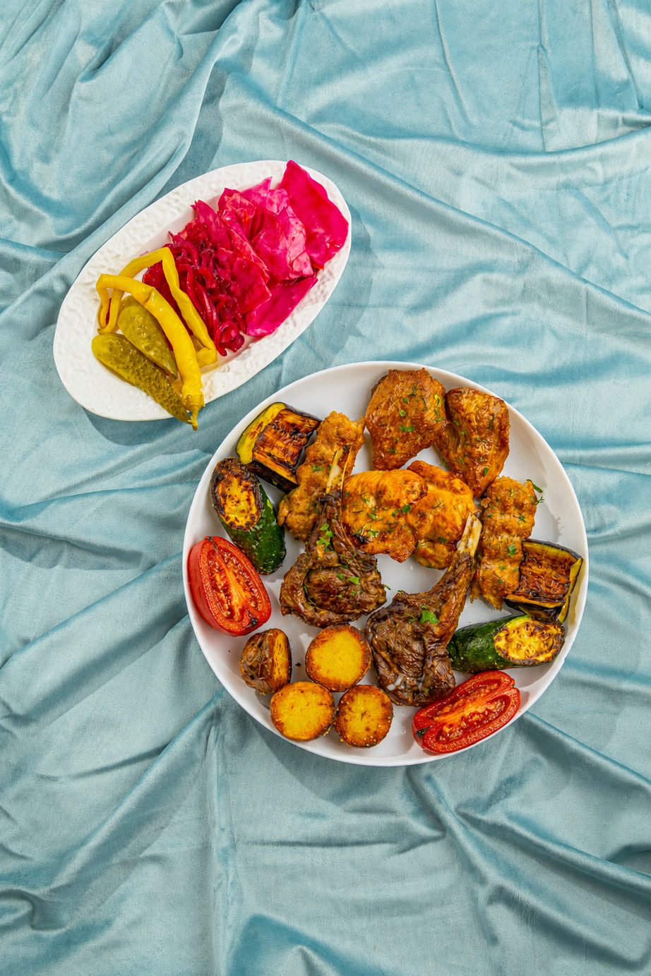 Grillitud lihavalik kahele